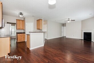 1125 Chalk Hill Ln in Charlotte, NC - Building Photo - Building Photo