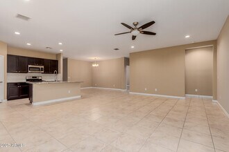 10743 W Bronco Trail in Peoria, AZ - Building Photo - Building Photo