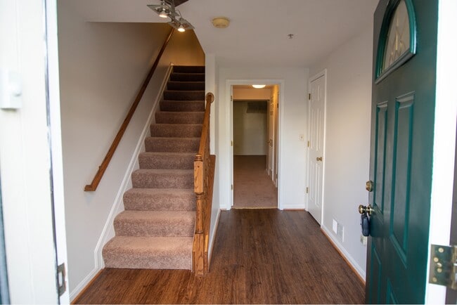 2218 Conquest Way in Odenton, MD - Building Photo - Building Photo