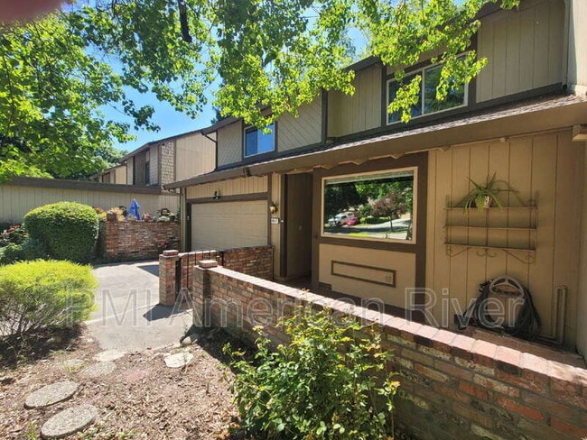 6517 El Cabo Ct in Citrus Heights, CA - Building Photo - Building Photo