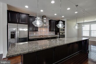 7311 Taylor's Hill Ln in Severn, MD - Building Photo - Building Photo