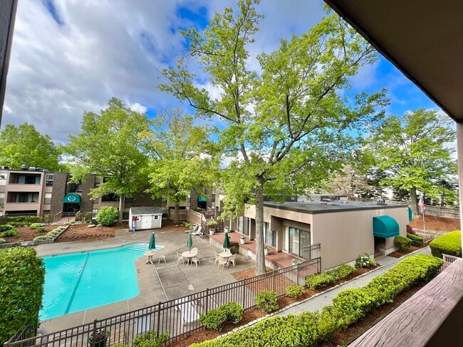 property at 2 Shrewsbury Green Dr