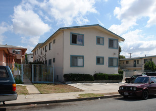 Phoenix Apartments in San Diego, CA - Building Photo - Building Photo