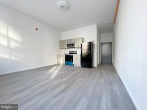 120 Chestnut St in Philadelphia, PA - Building Photo - Building Photo