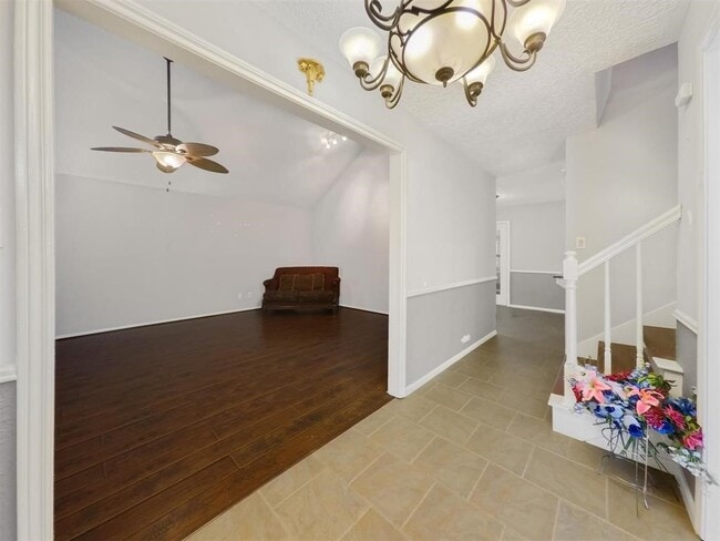 12406 Sarti St in Houston, TX - Building Photo - Building Photo