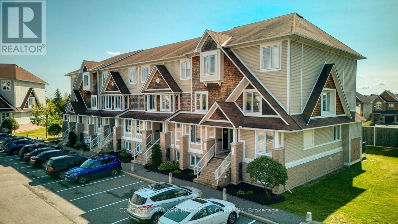 114 Brentmore Private in Ottawa, ON - Building Photo