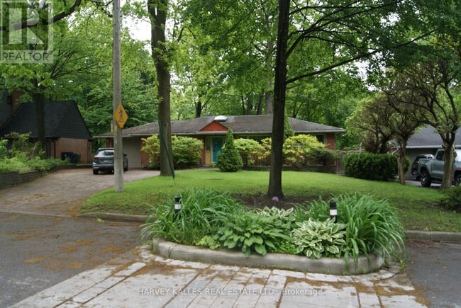 property at 53 Greenbrook Dr