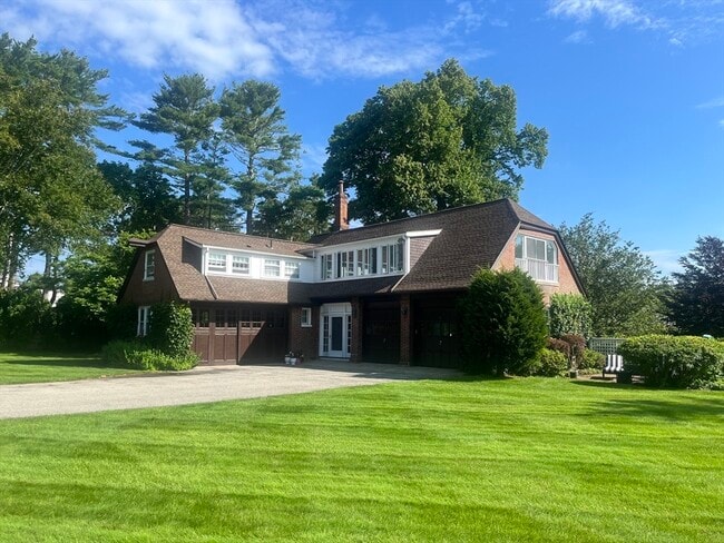 property at 69 West St