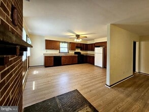 3400 Hazelwood Ave in Downingtown, PA - Building Photo - Building Photo