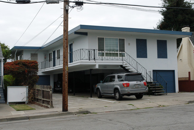 232 San Luis Ave in San Bruno, CA - Building Photo - Building Photo