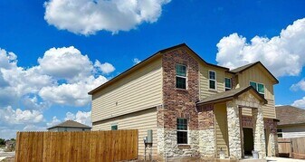 290 Silver Glen Dr in Niederwald, TX - Building Photo