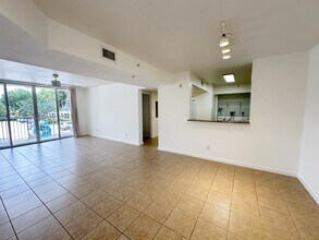 519 E Sheridan St in Dania Beach, FL - Building Photo - Building Photo