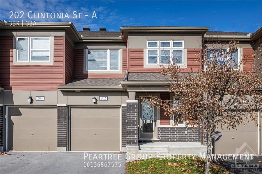 202 Clintonia St in Stittsville, ON - Building Photo