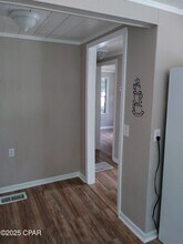 5120 E 11th St in Panama City, FL - Building Photo - Building Photo