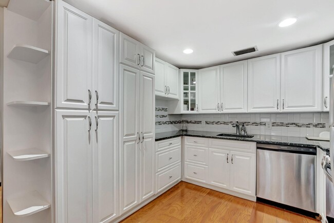 3017 Lincoln A in Boca Raton, FL - Building Photo - Building Photo