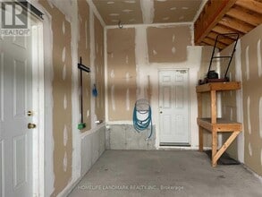 23 Loon Ave in Barrie, ON - Building Photo - Building Photo