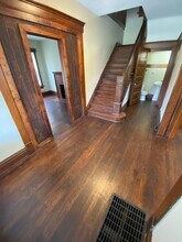 426 E 15th Ave in Columbus, OH - Foto de edificio - Building Photo