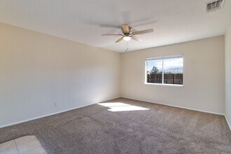 11515 Chimayo Rd in Apple Valley, CA - Building Photo - Building Photo