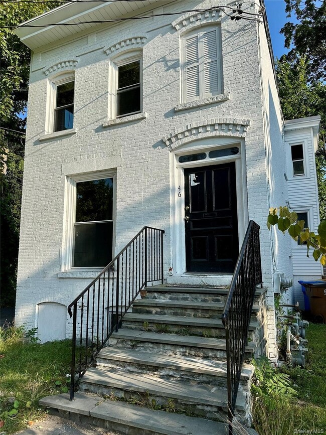 property at 140 Albany Ave