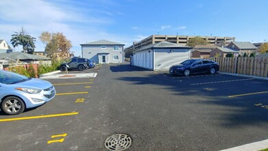 5366 S Laramie Ave in Chicago, IL - Building Photo - Building Photo