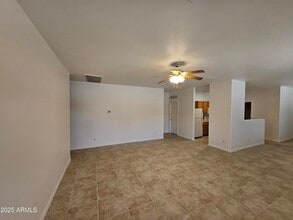 1427 E Avenida Kino in Casa Grande, AZ - Building Photo - Building Photo
