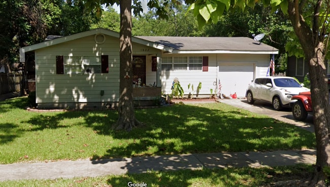 property at 1822 S 39th St