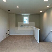 5262 Fioli Loop in San Ramon, CA - Building Photo - Building Photo