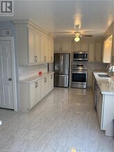 359 Rosedale Ave in Hamilton, ON - Building Photo - Building Photo