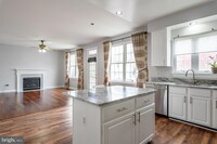 42990 Bluengrey Ct, Unit 1B in Ashburn, VA - Building Photo - Building Photo