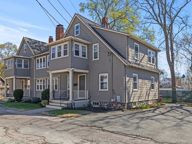 property at 9 Cottage Park