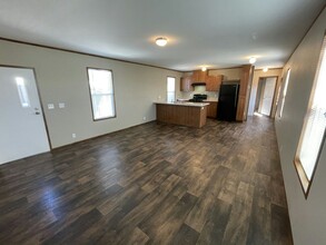 3405 Sinton Rd in Colorado Springs, CO - Foto de edificio - Building Photo