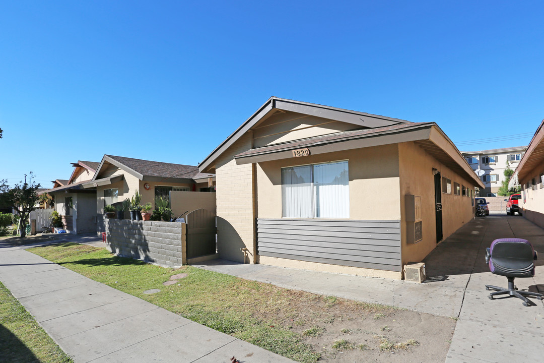 1829 E Grove Ave in Orange, CA - Building Photo