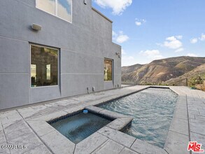 27465 Latigo Bay View Dr in Malibu, CA - Building Photo - Building Photo