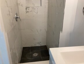 102 Evergreen St, Unit 1F in Bayonne, NJ - Building Photo - Building Photo