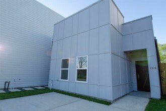 2830 Mansfield St in Houston, TX - Building Photo - Building Photo
