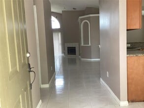 572 Lancer Oak Dr in Apopka, FL - Building Photo - Building Photo