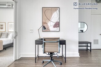 4210 Del Rey Ave-Unit -FL6-ID966 in Marina Del Rey, CA - Building Photo - Building Photo
