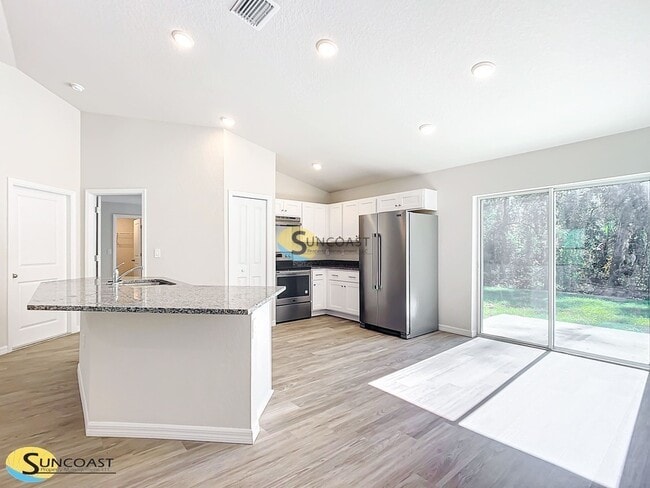 property at 15542 SW 46th Cir