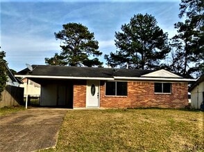 508 Hickory St in New Llano, LA - Building Photo - Building Photo