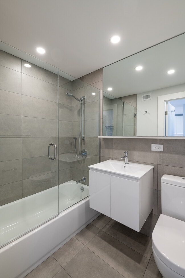 1400 Columbia Rd, Unit 15A in Boston, MA - Building Photo - Building Photo