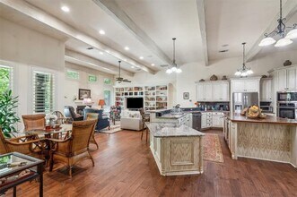 8709 Claremont Dr in Granbury, TX - Building Photo - Building Photo