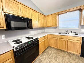 2411 Rustic Dr in Ardmore, OK - Building Photo - Building Photo