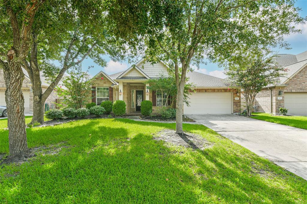 13911 Desert Trace Ct in Houston, TX - Building Photo
