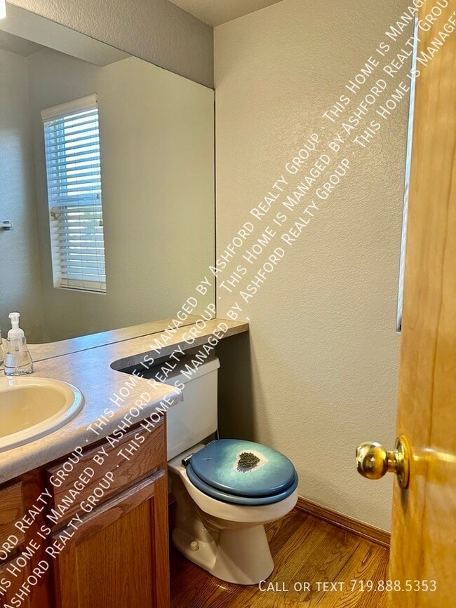 7463 Flathead Lake Dr in Colorado Springs, CO - Building Photo - Building Photo
