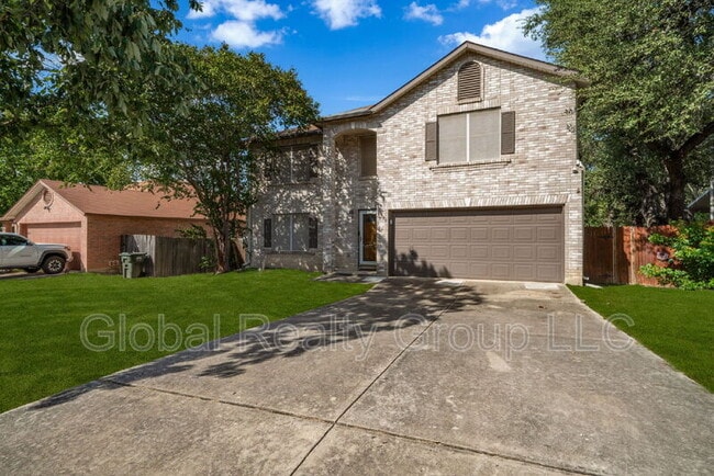 property at 3580 Olde Moss St