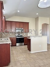 10409 Nelson Dr in Benbrook, TX - Building Photo - Building Photo