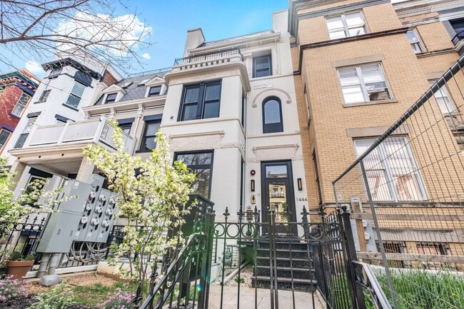 1444 Harvard St NW, Unit 001