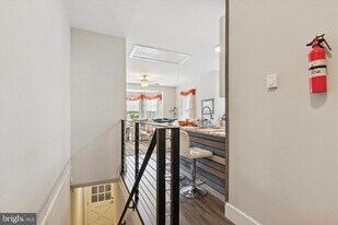 641 E High St in Pottstown, PA - Building Photo