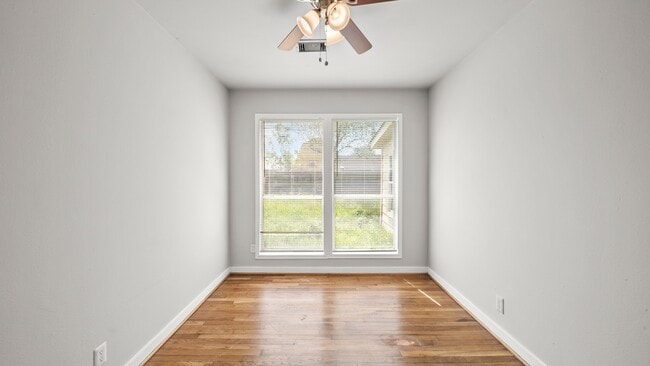 property at 3112 Grant St