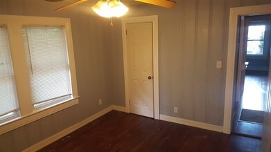 121 Avery St in Greenville, NC - Building Photo - Building Photo